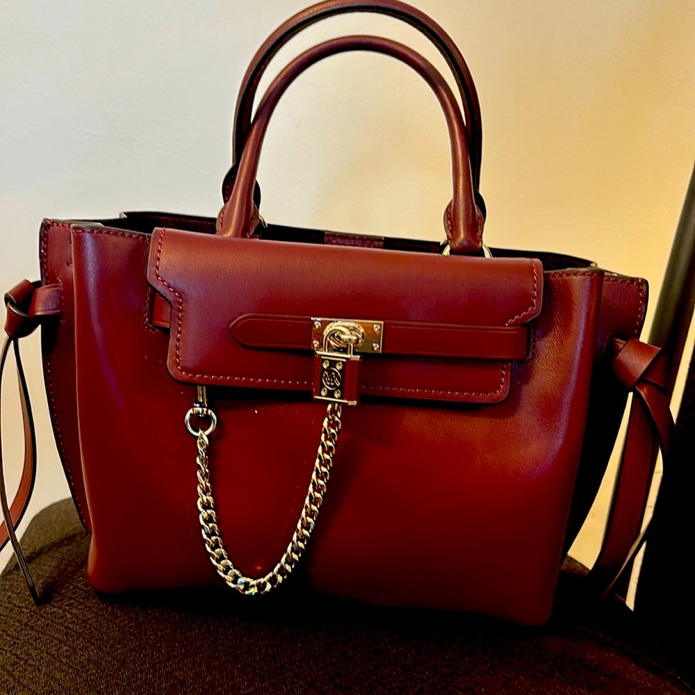 Michael Kors satchel handbag Hamilton Legacy